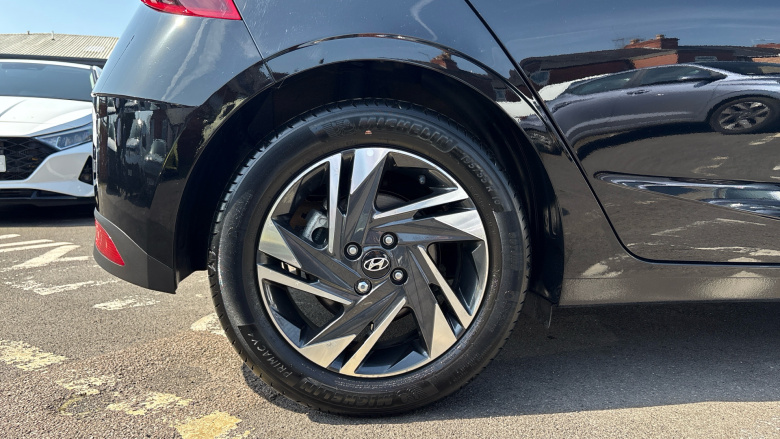 Hyundai i20 1.0T GDi 48V MHD SE Connect 5dr Petrol Hatchback